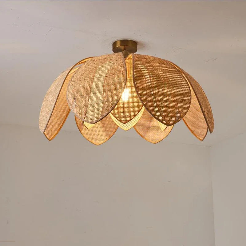 Florina — Flush ceiling mount