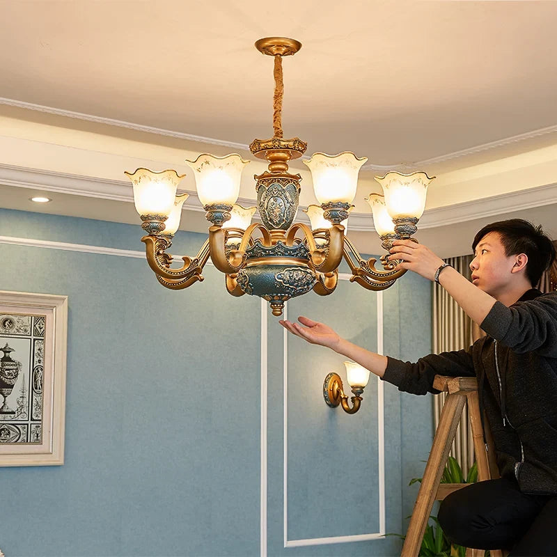 Yalvoria pendant light — scene 2