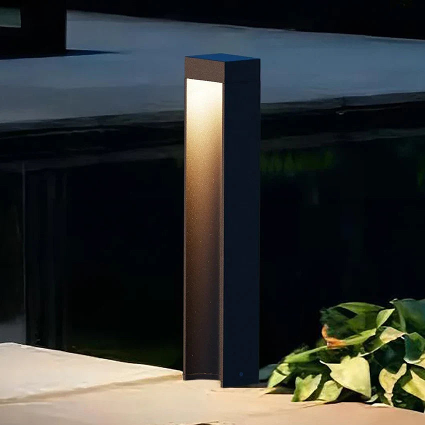 Modern Aluminium Bollard Outdoor Light Ecira - Evening Detail