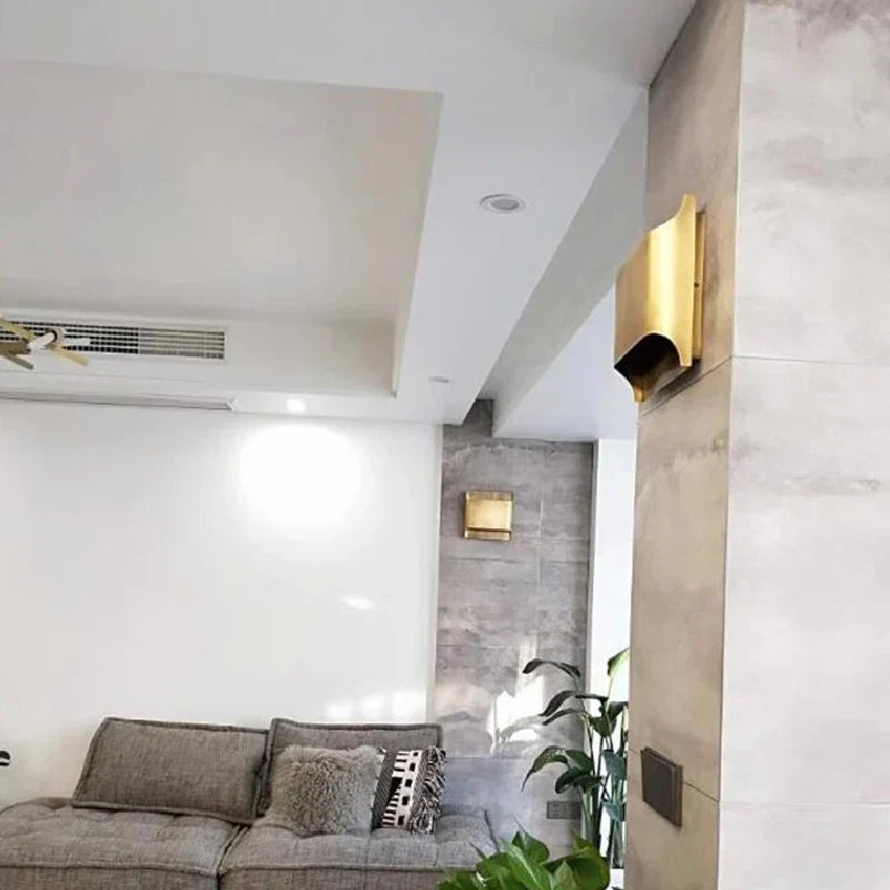 Precision Metal Wall Sconce Noctis – Lifestyle, Living Room