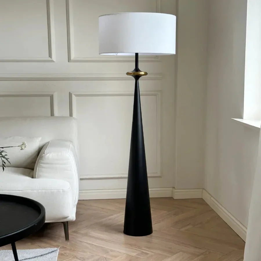 Sculptural Wood Cone Floor Lamp Edvonis – Black Finish Detail