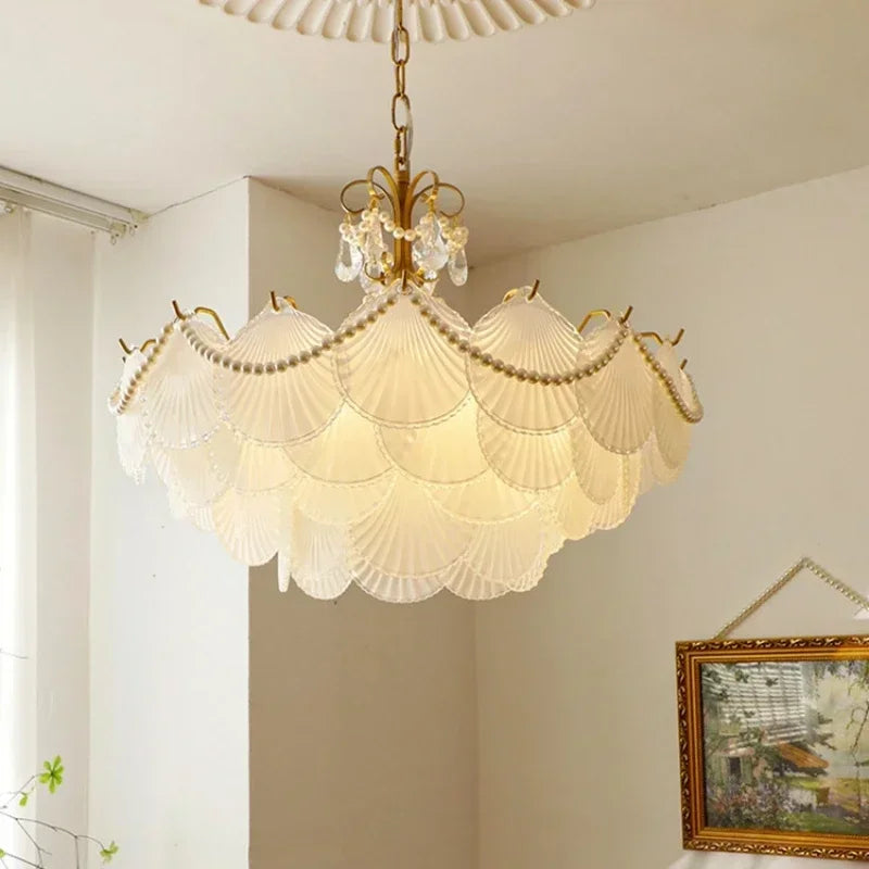 Pearl Glass Chandelier Waldris – Hero Shot
