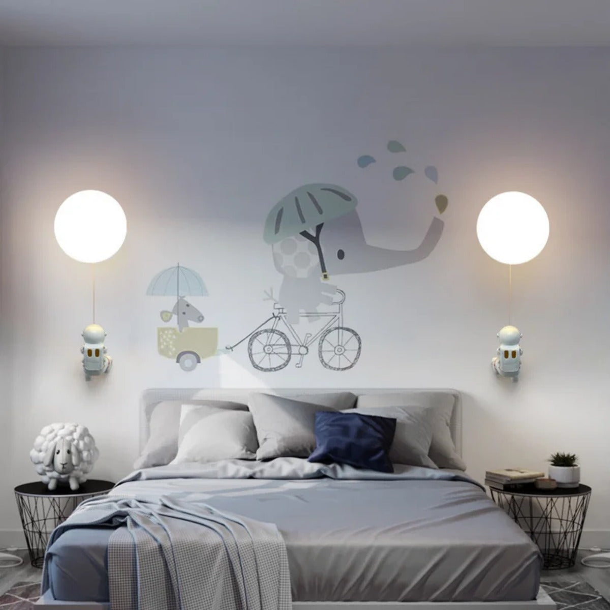 Astronaut Globe Wall Sconce – Varveno – Lifestyle View 3