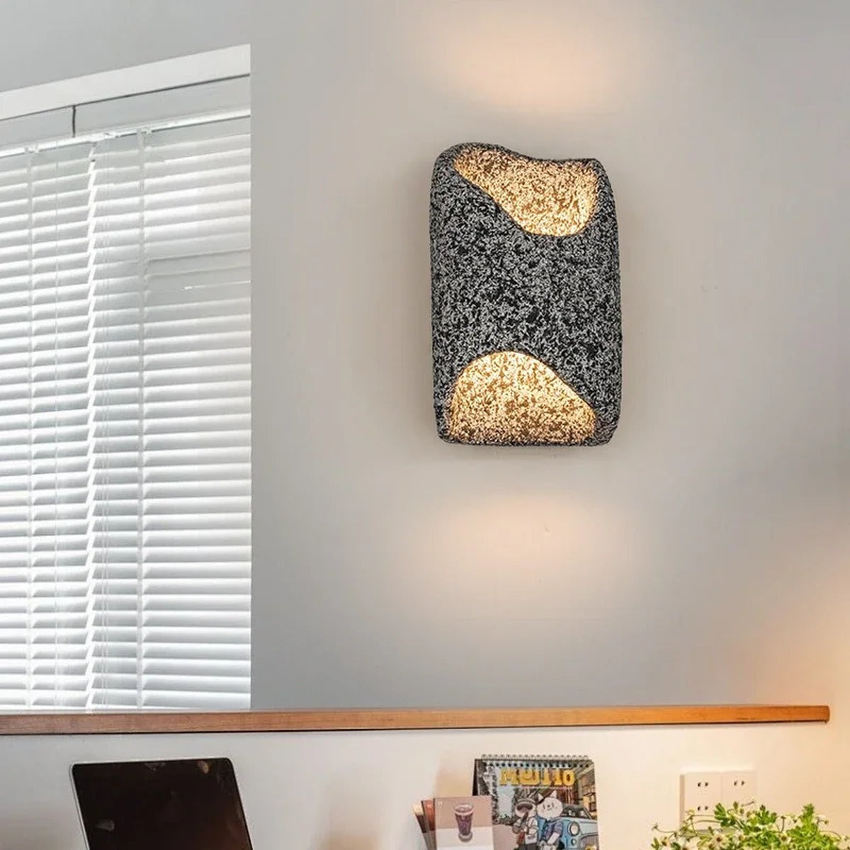 Carved Diagonal Aperture Stone Wall Sconce – Ioluxen – Product Detail 5