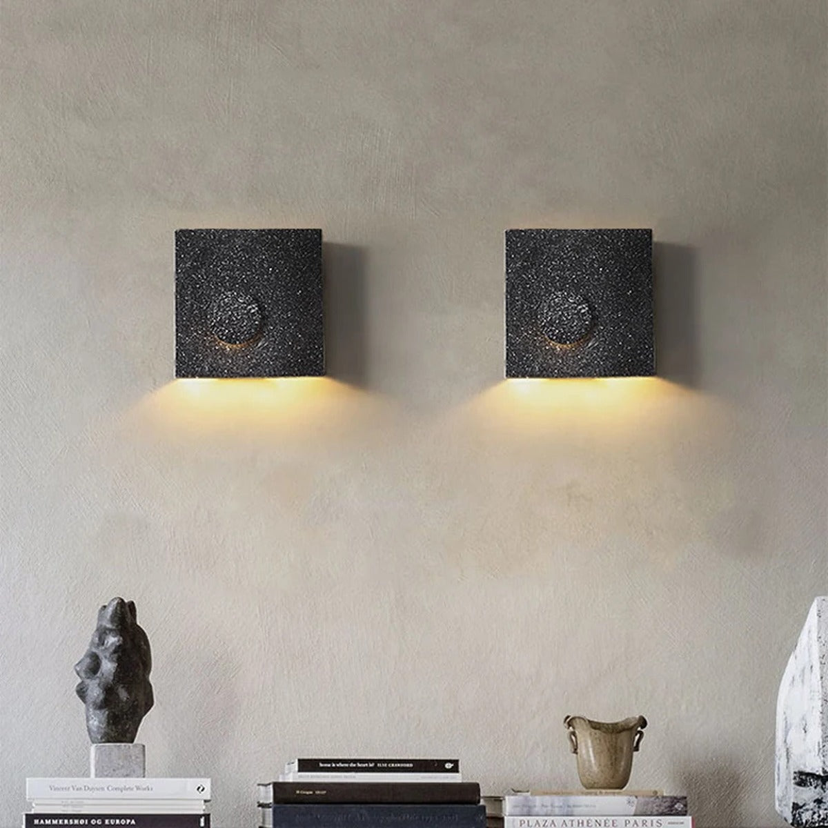 Modern Wall Sconce Luxara — view 1