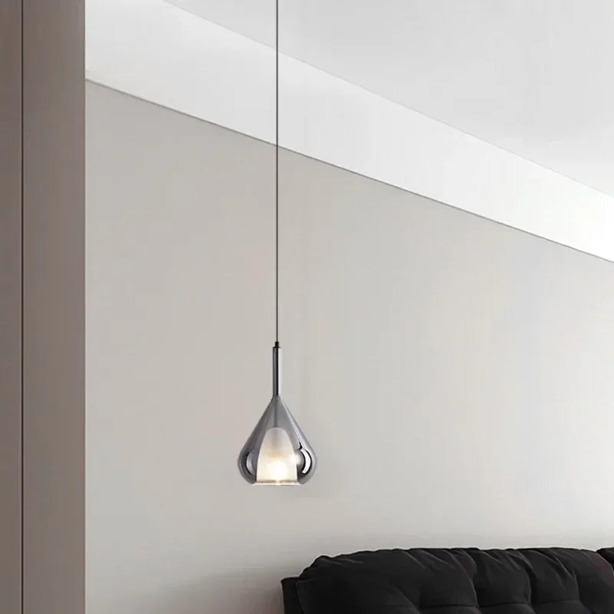 Pluvia Single Pendant – Smoked Grey, Detail