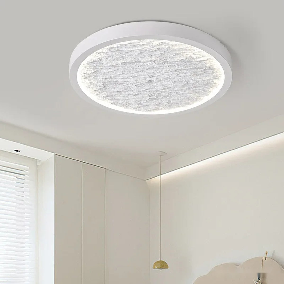 Wabi-Sabi Textured Ring Flush Ceiling Light – Zenithor – White finish in living space