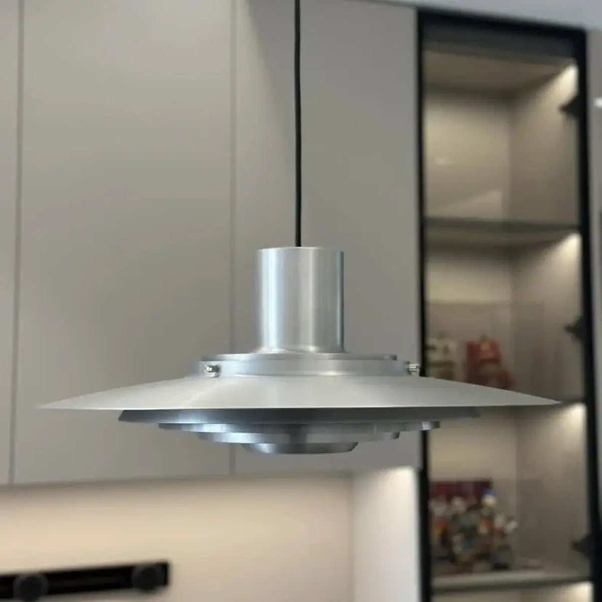 Sculptural Floating Geometric Pendant Light Vireno – Hero Shot