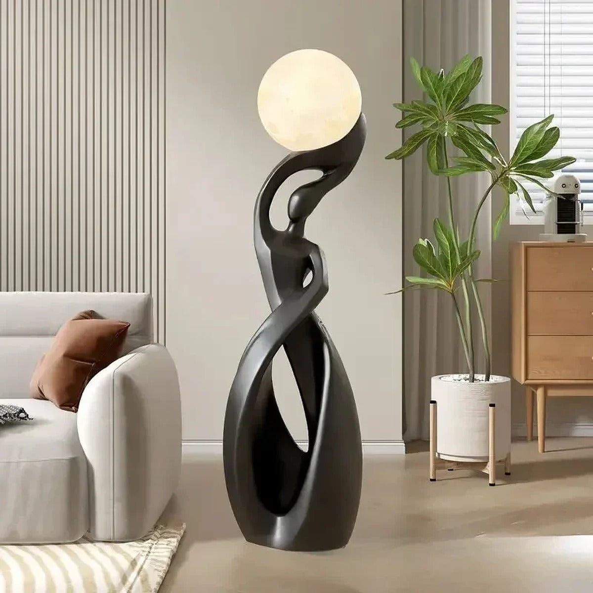 Sculptural Twisted Figure Moon Globe Floor Lamp – Gelrix – Product Detail 7