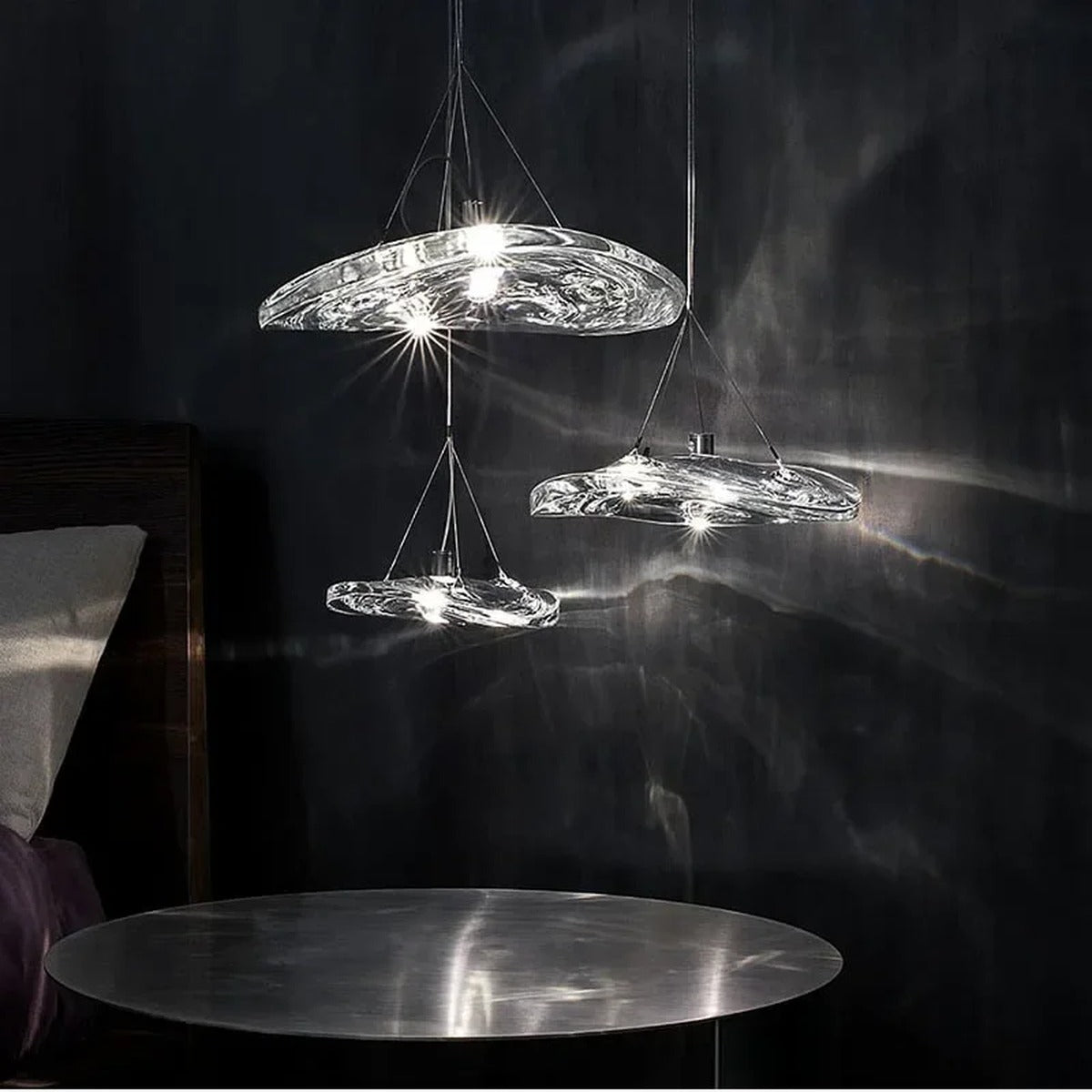 Organic Blown-Glass Pendant Light – Praoria – View 3