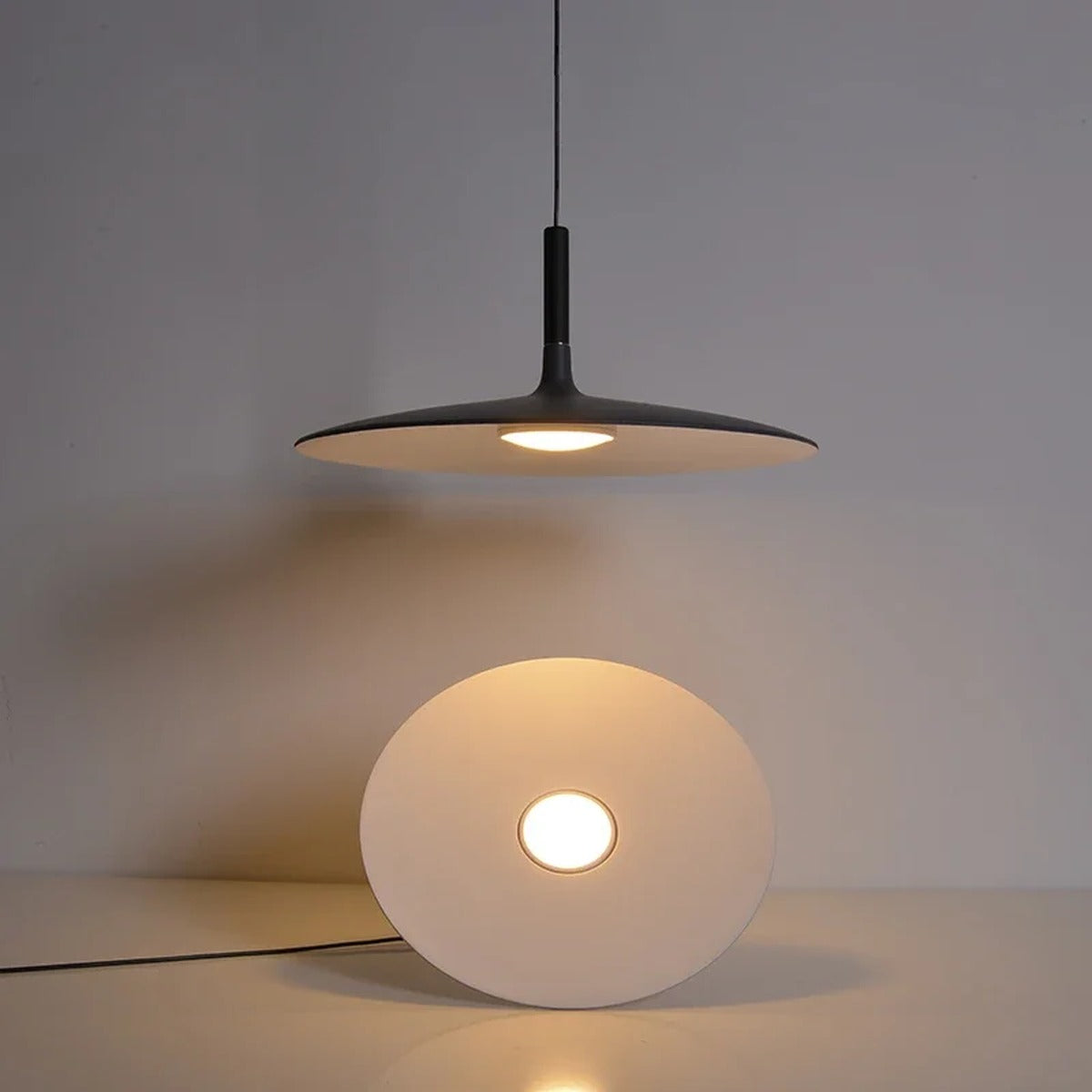 Wide Saucer Disc Pendant Light – Dolux – Studio Detail, White