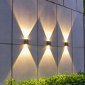 Geometric Metal Outdoor Light Hiron – Hero Shot
