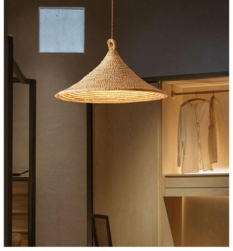Wabi-Sabi Rattan Cone Pendant Light Ltaeloria – Ø60cm Lifestyle View