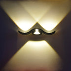Sculptural Aluminum Outdoor Wall Light Heliox – Black, Beam Detail