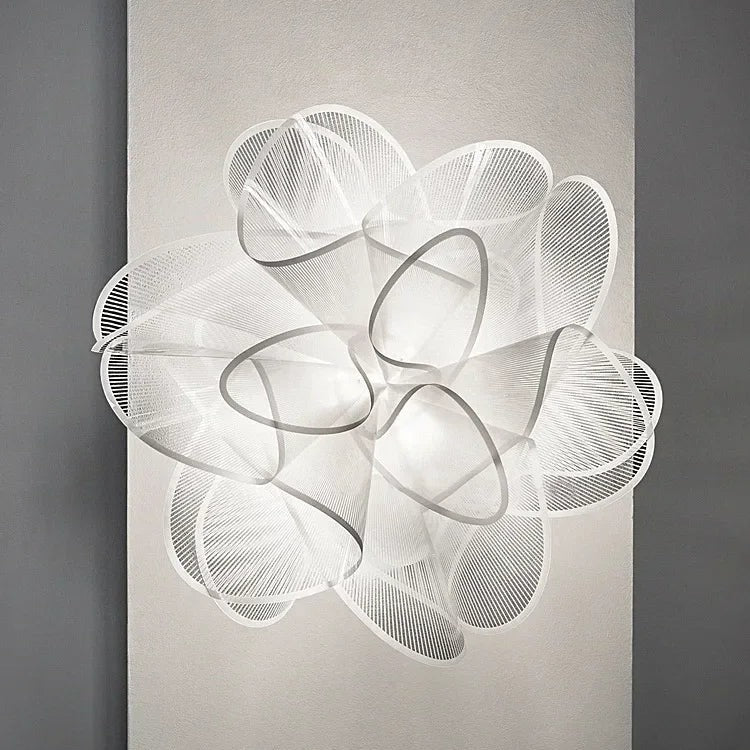 Sculptural Ribbon Petal Ceiling Light Zenaro – Detail View