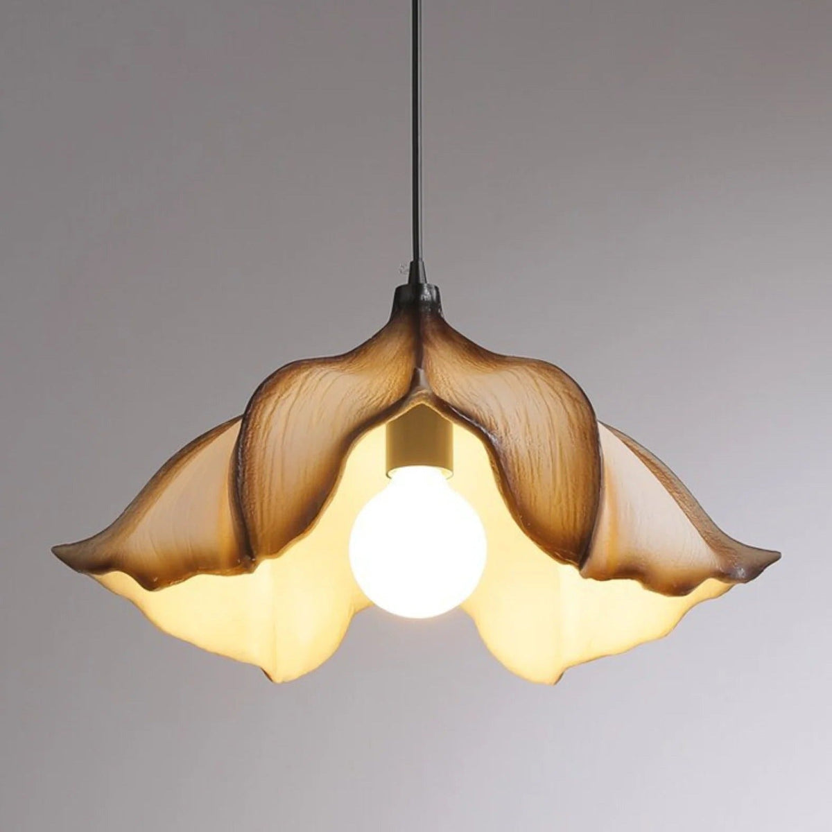 Lunessa pendant light — scene 4