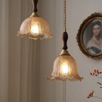 Parelia pendant light — scene 4