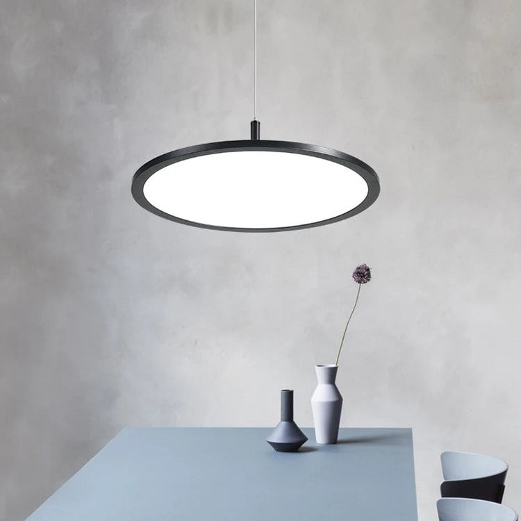 Sculptural Acrylic Cylinder Pendant Exaelvix – Lifestyle View 4