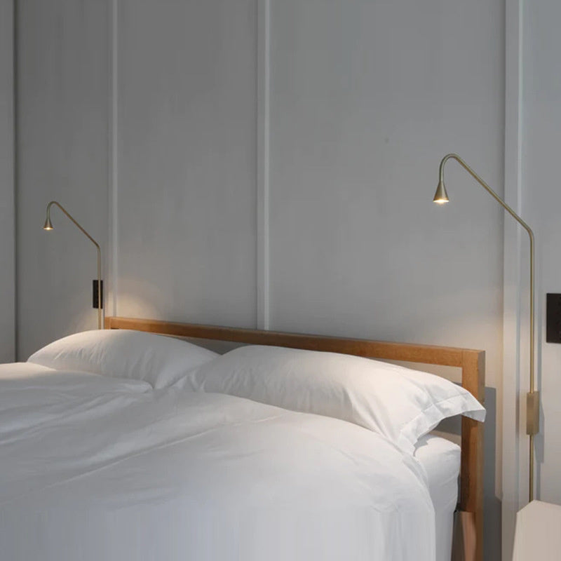 Minimal Arc Cone Spotlight Wall Lamp – Calrix – Black and Gold Finishes, Headboard Detail