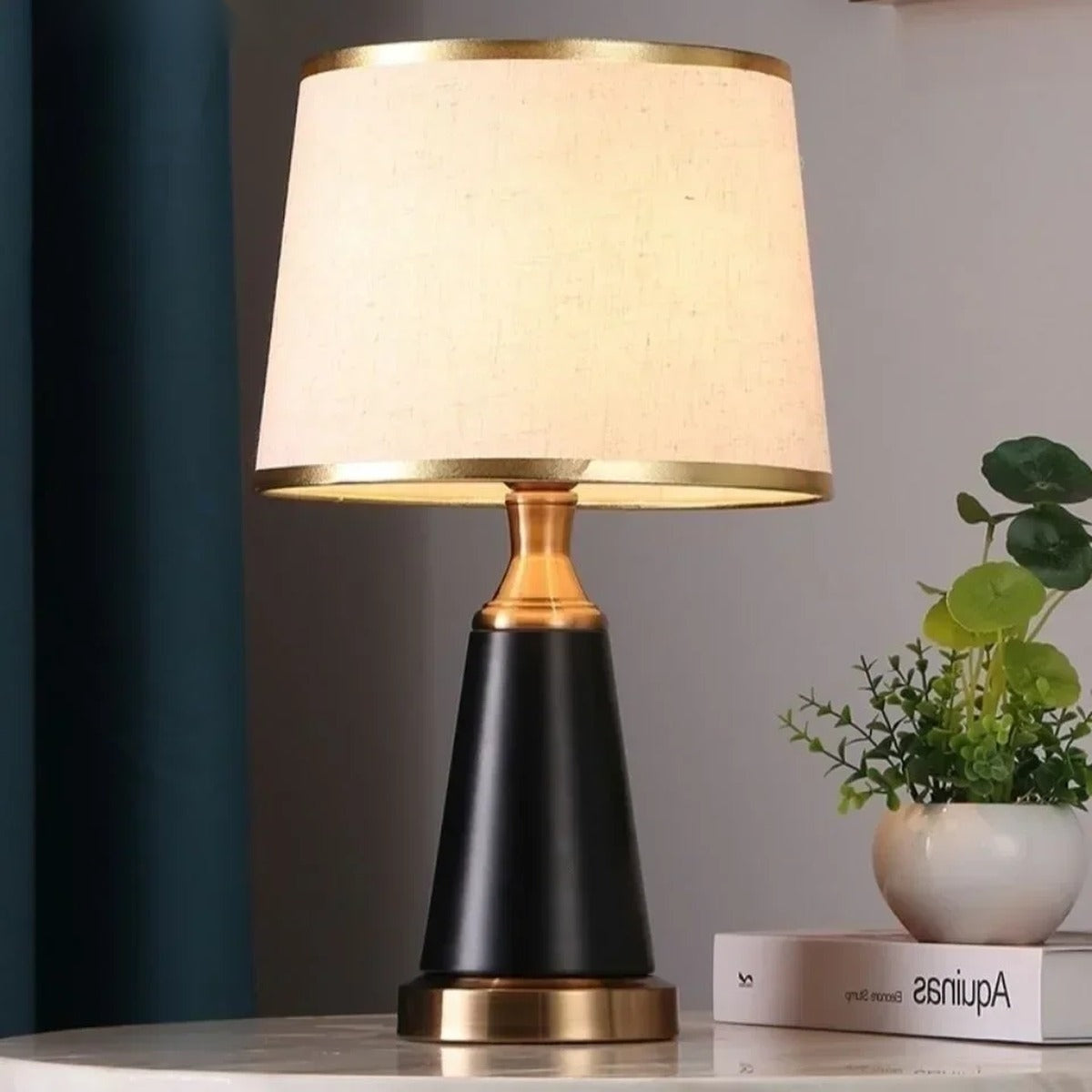 Tapered Horn Black & Brass Table Lamp – Warleth